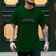 Mann trägt weißes NOXRAW Black Forest Division Streetwear T-Shirt